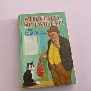 Cat Book - Well, Really, Mr. Twiddle! By Enid Blyton , 1968 edition. Used